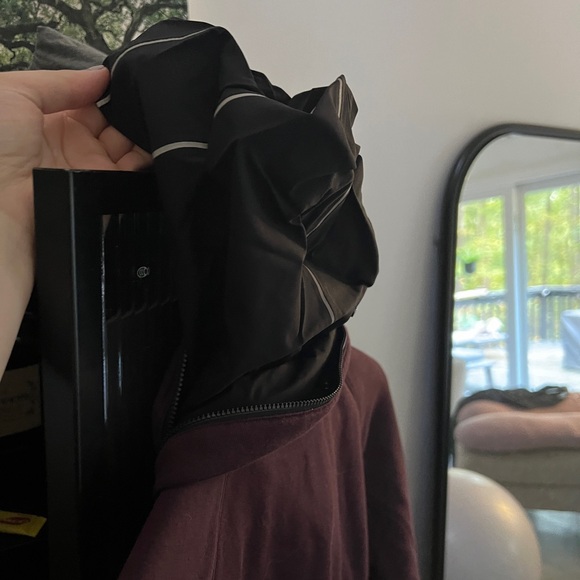 Lululemon zippered peplum sweatshirt - Picture 8 of 8